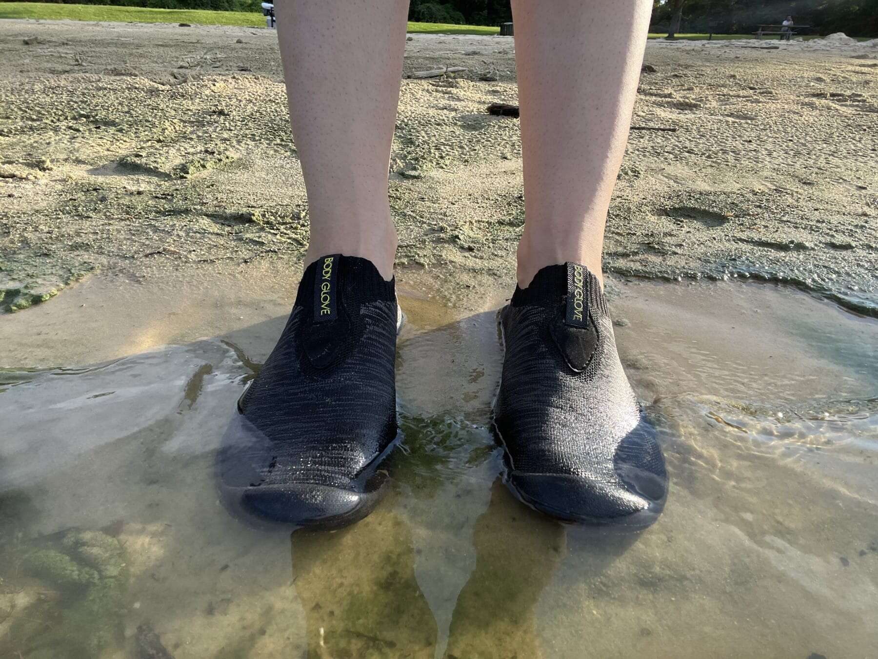 body-glove-siphon-water-shoes-on-water