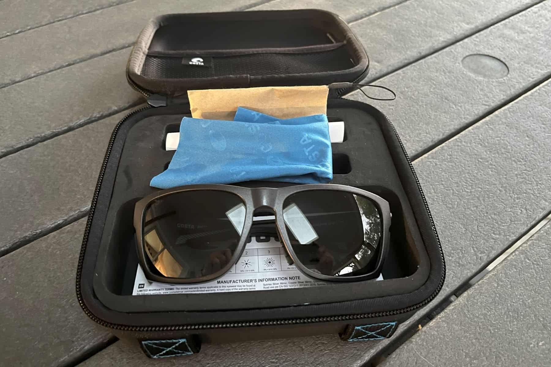 costa-king-tide-6-sunglasses-stack