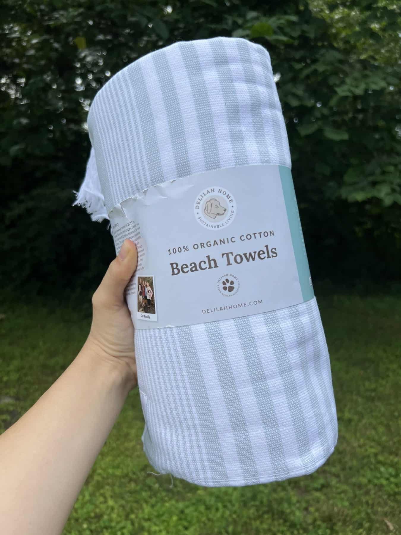 Delilah Organic Cotton On Hand