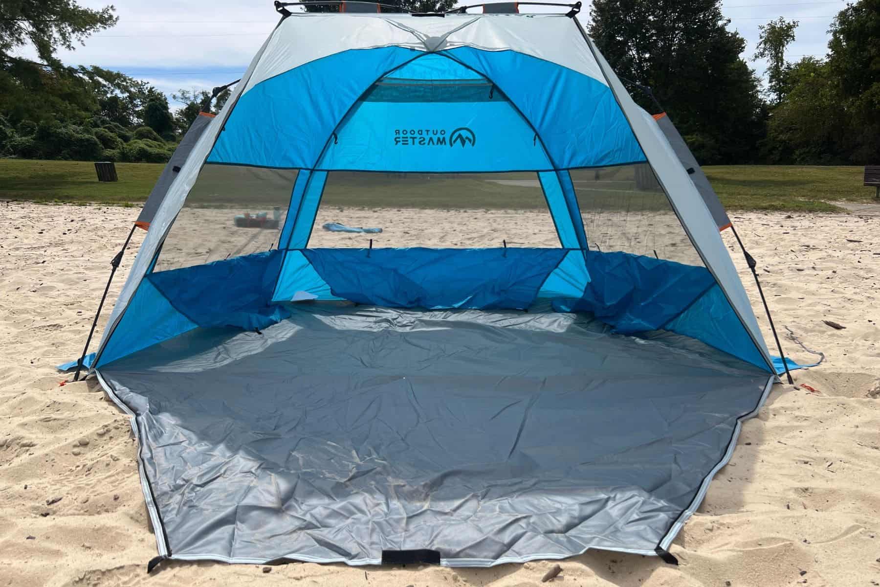 Outdoor Master Pop-Up Beach Tent