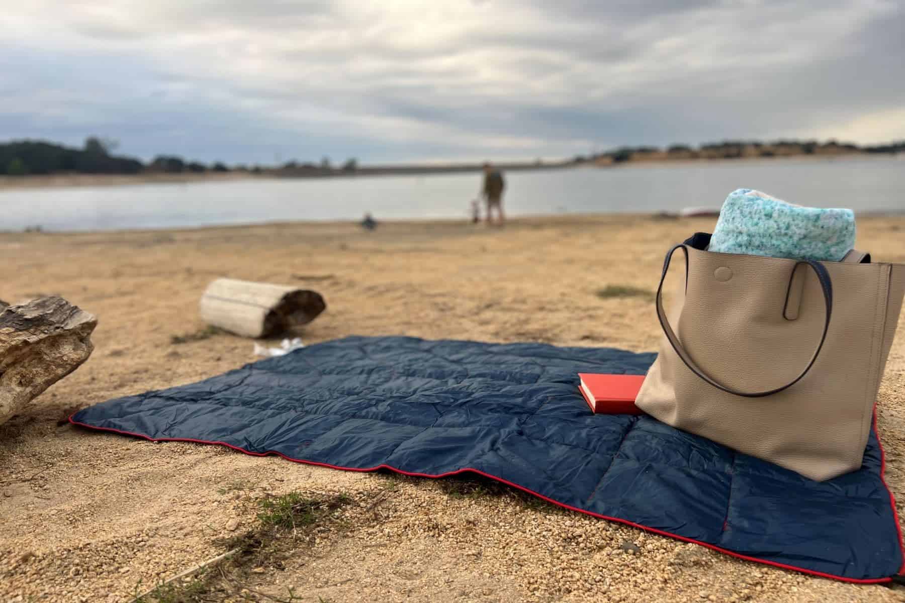 Rumpl Puffy Blanket Testing