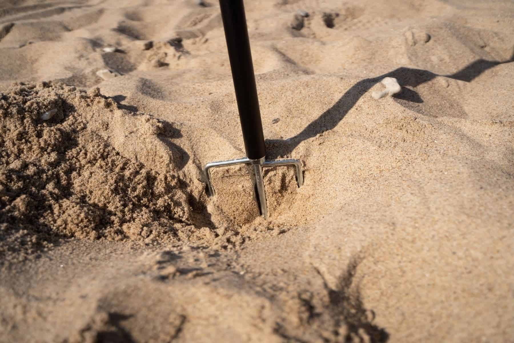 sunphio-portable-on-beach-sand