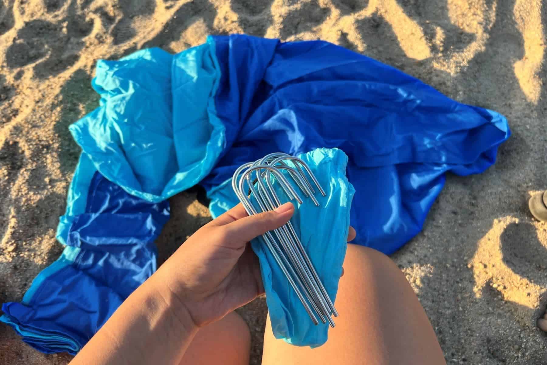 wekapo-sand-free-mat-stakes