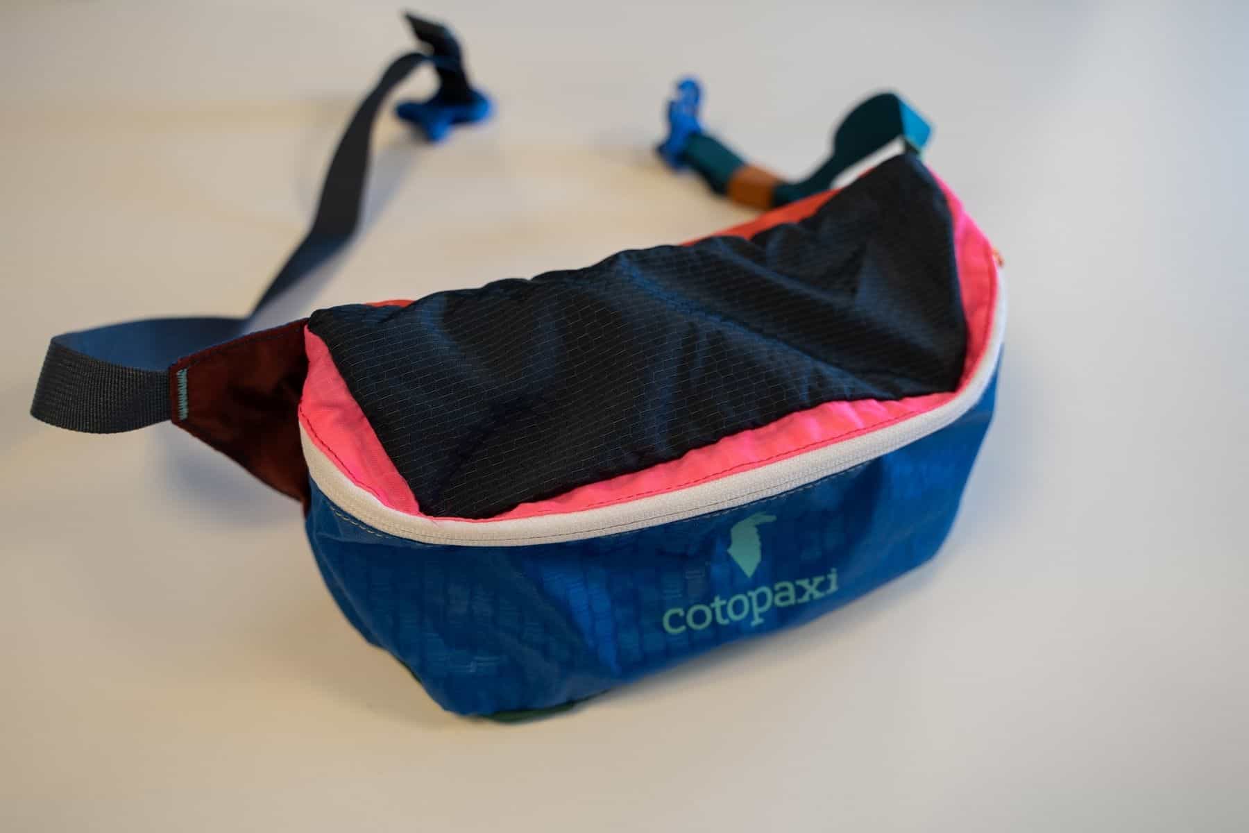 cotopaxi-bataan-del-dia-flat-lay-top-view