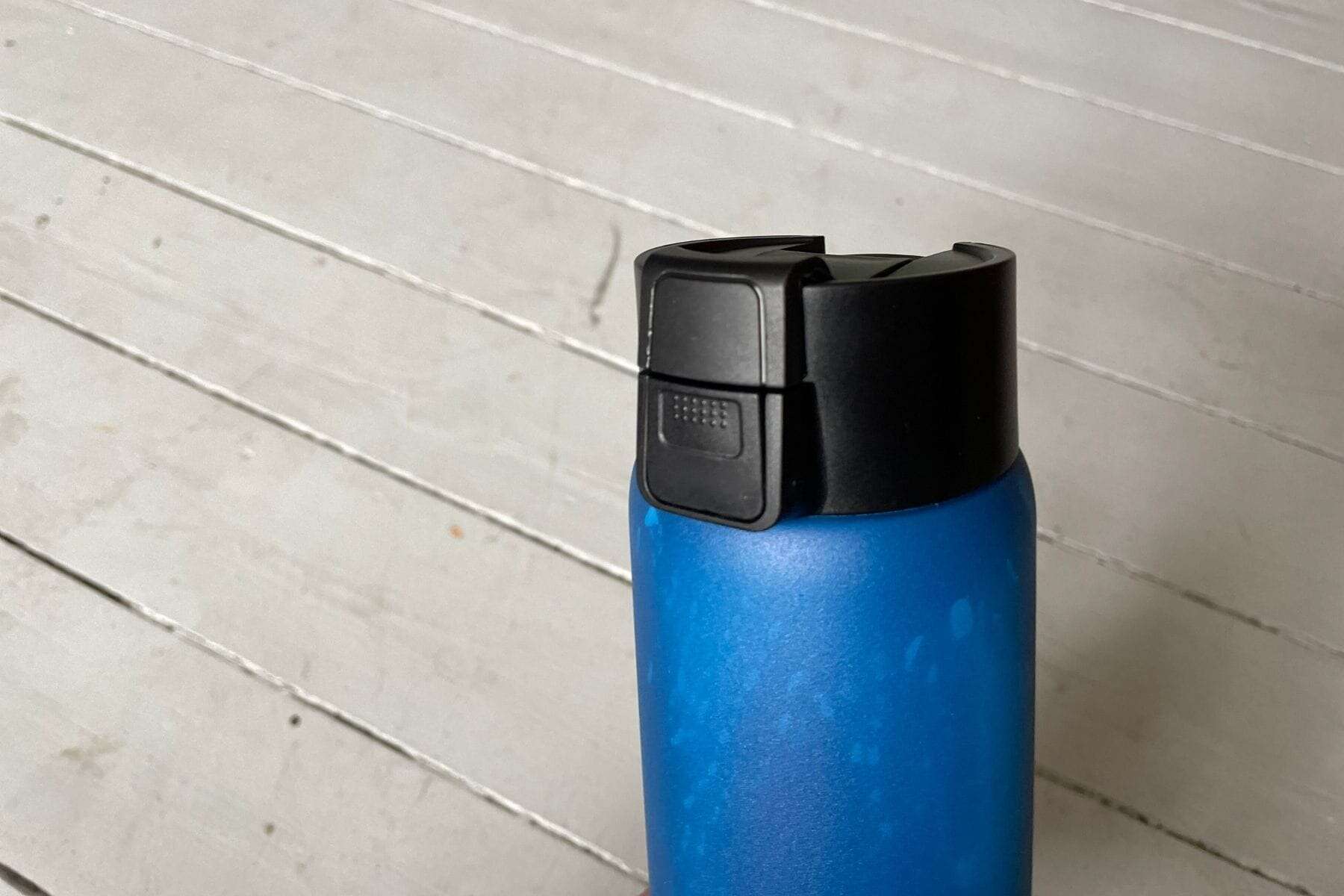 finedine-cap-close-up