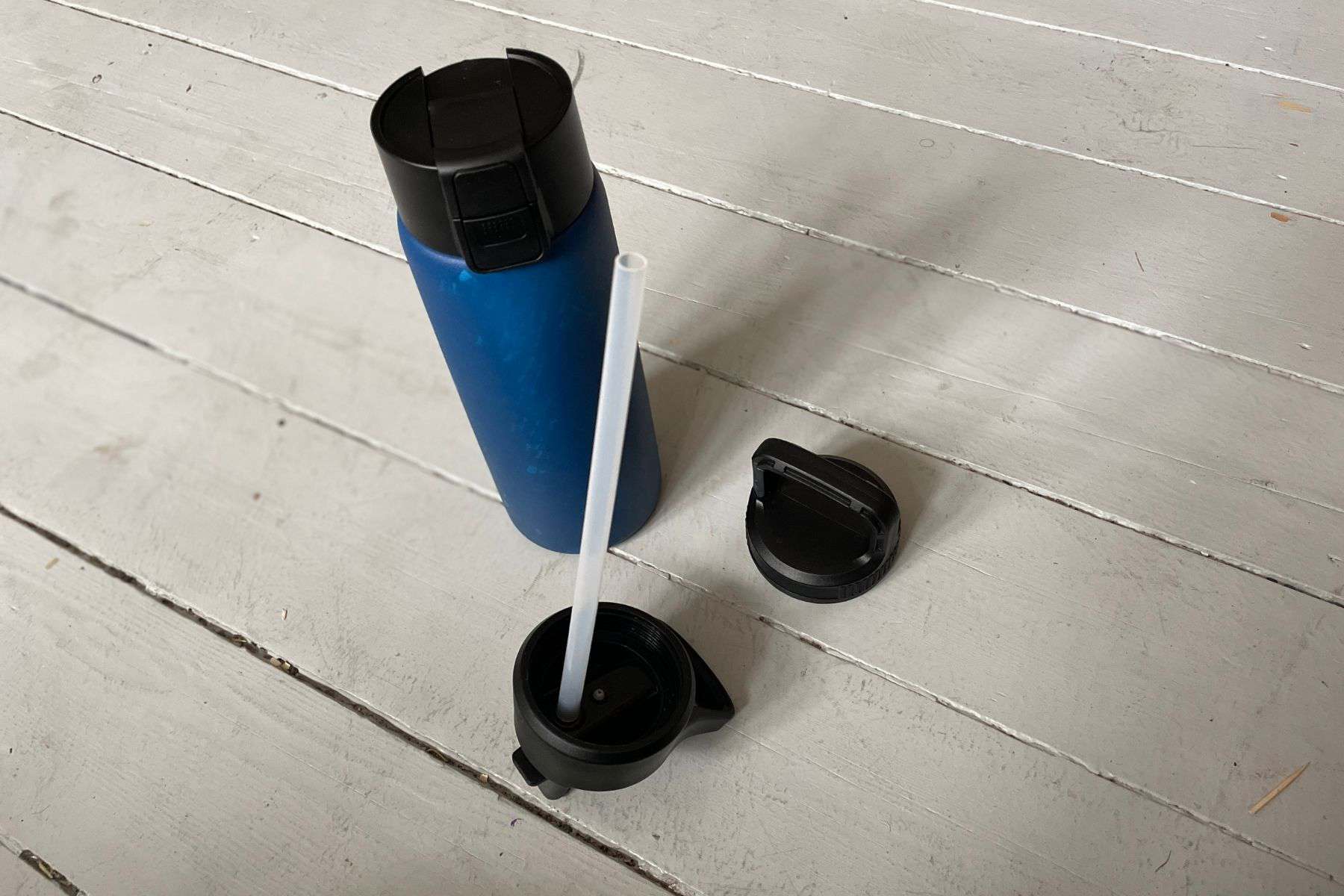 finedine-straw-lid-separated