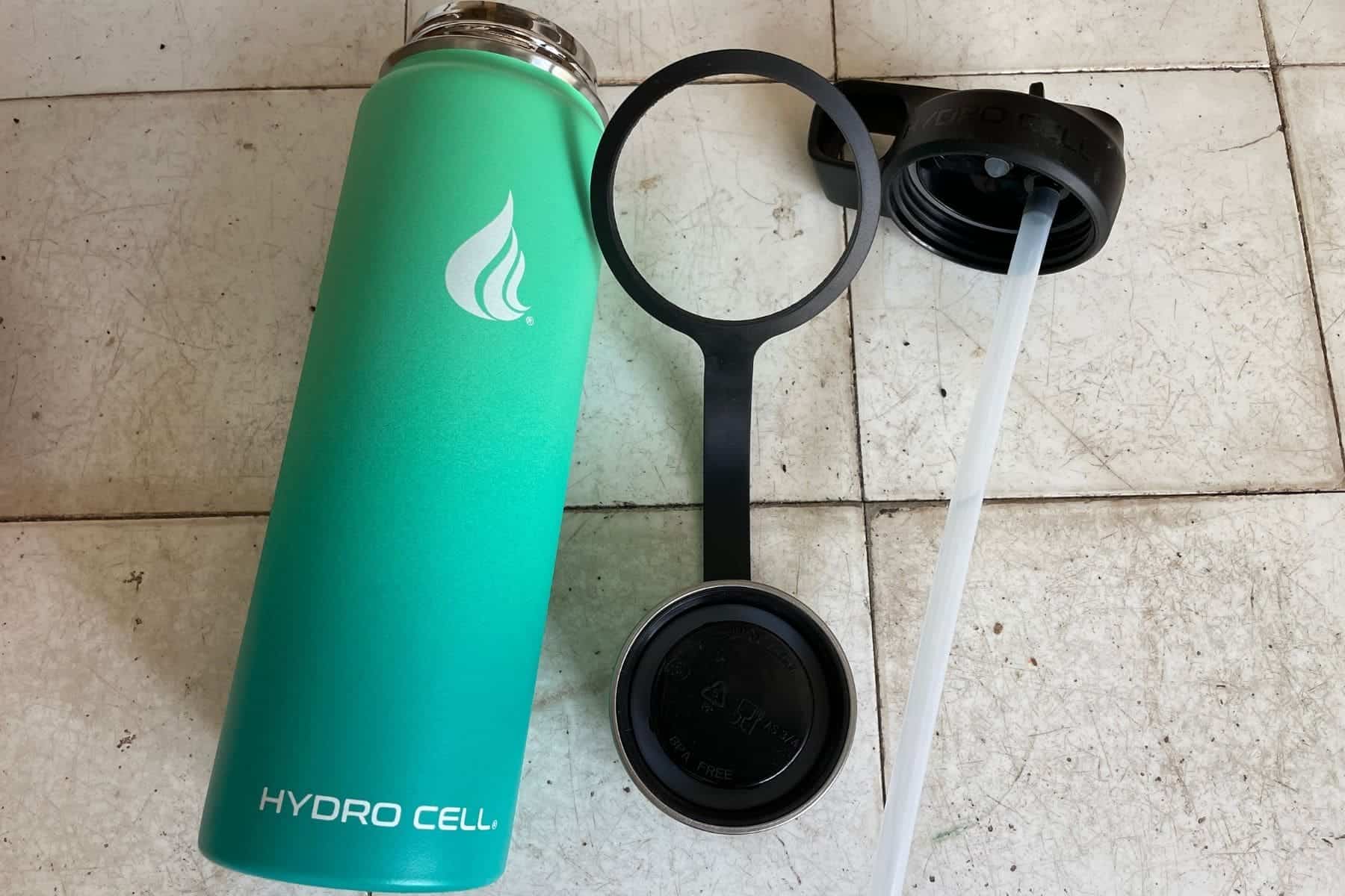Hydro Cell with different lids and straw top