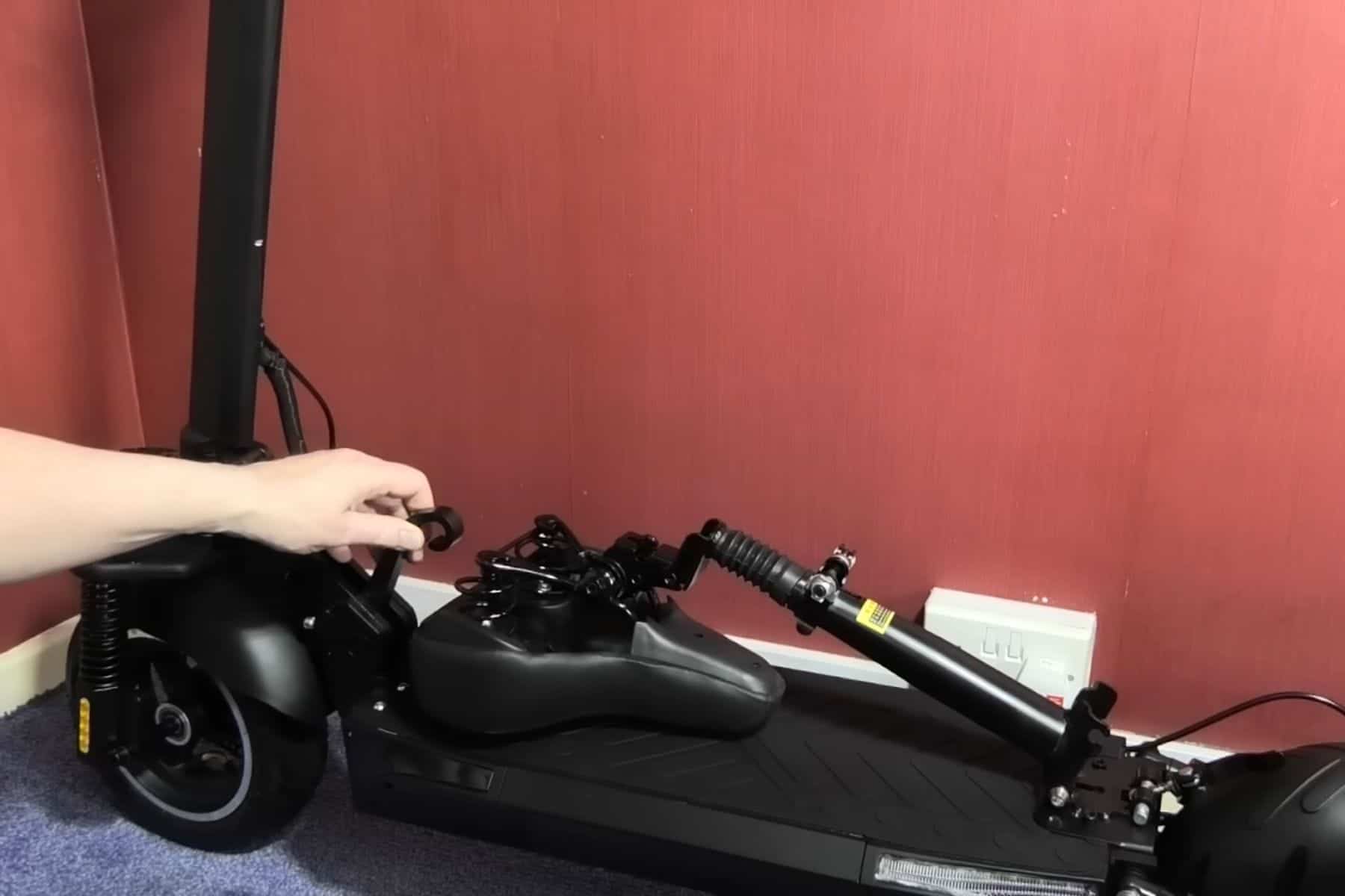 iscooter-ix5-seat-placement