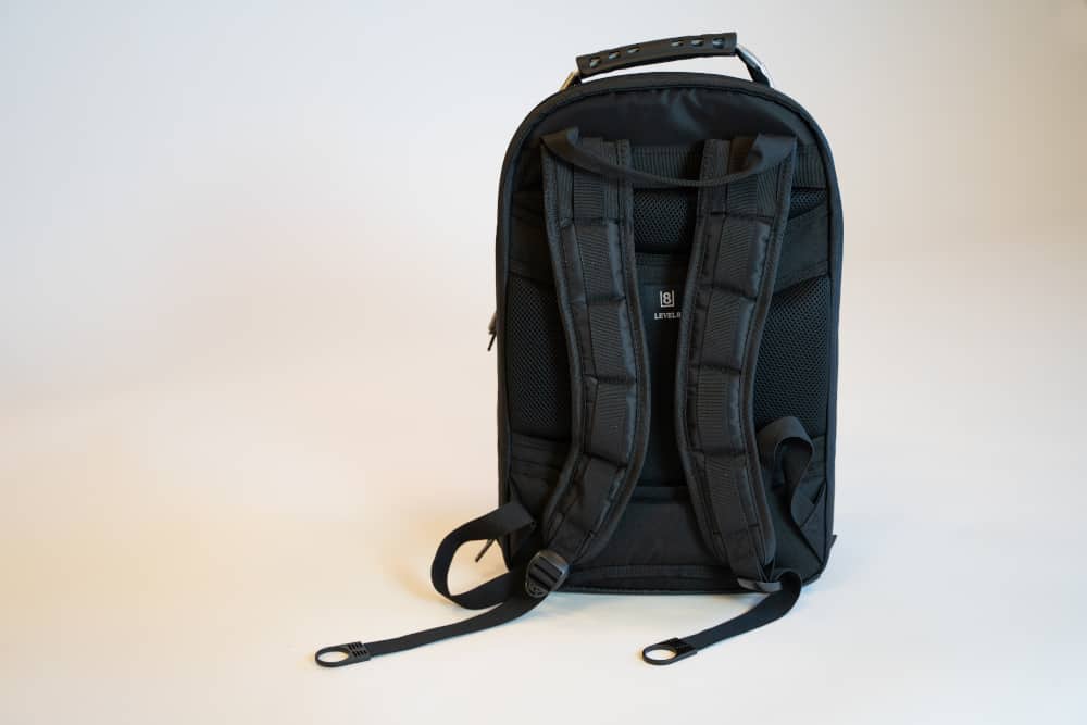 level8-atlas-laptop-backpack-overview-back