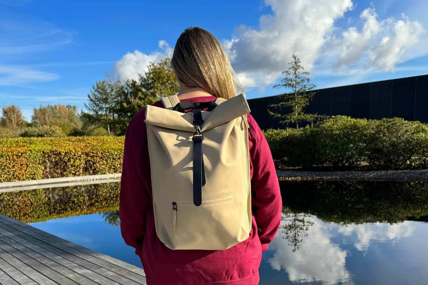 rains-rolltop-13-liter-front