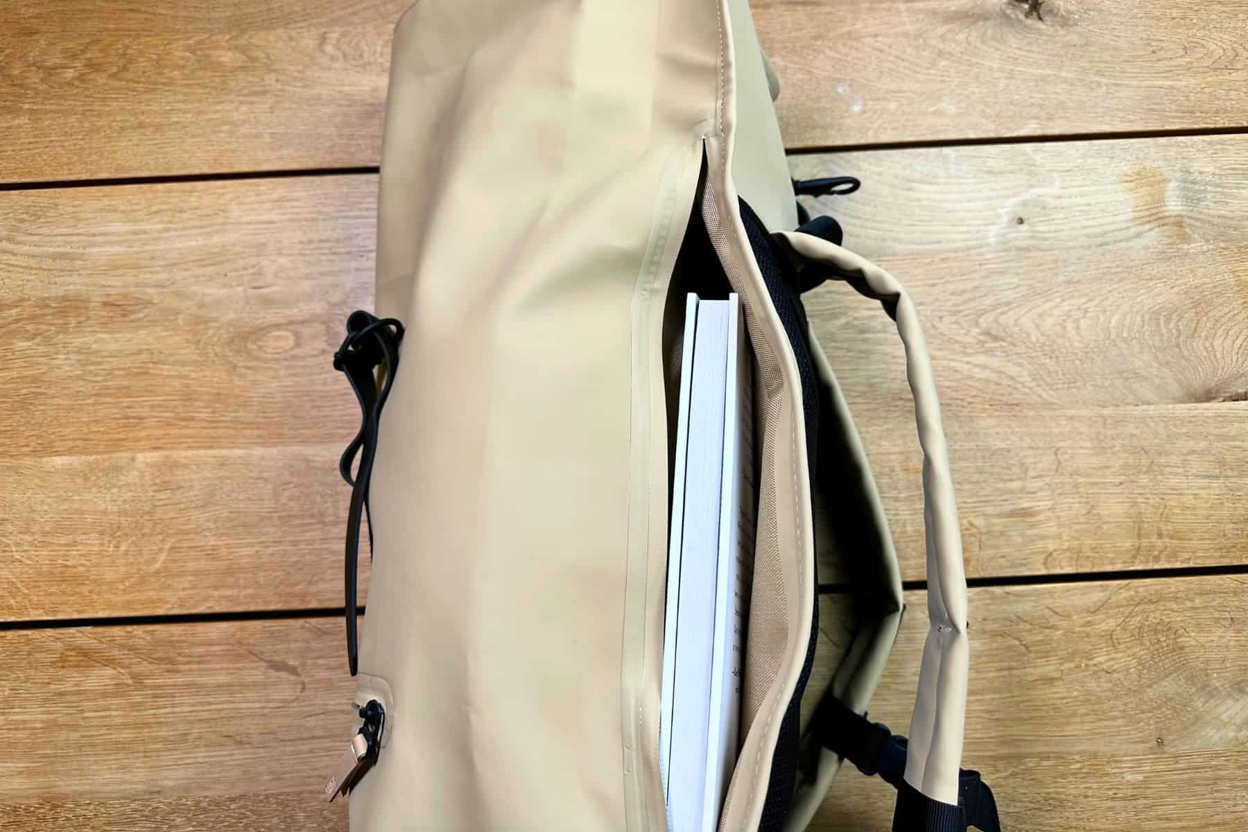 Rains Rolltop Rucksack 13l Laptop Side Pocket