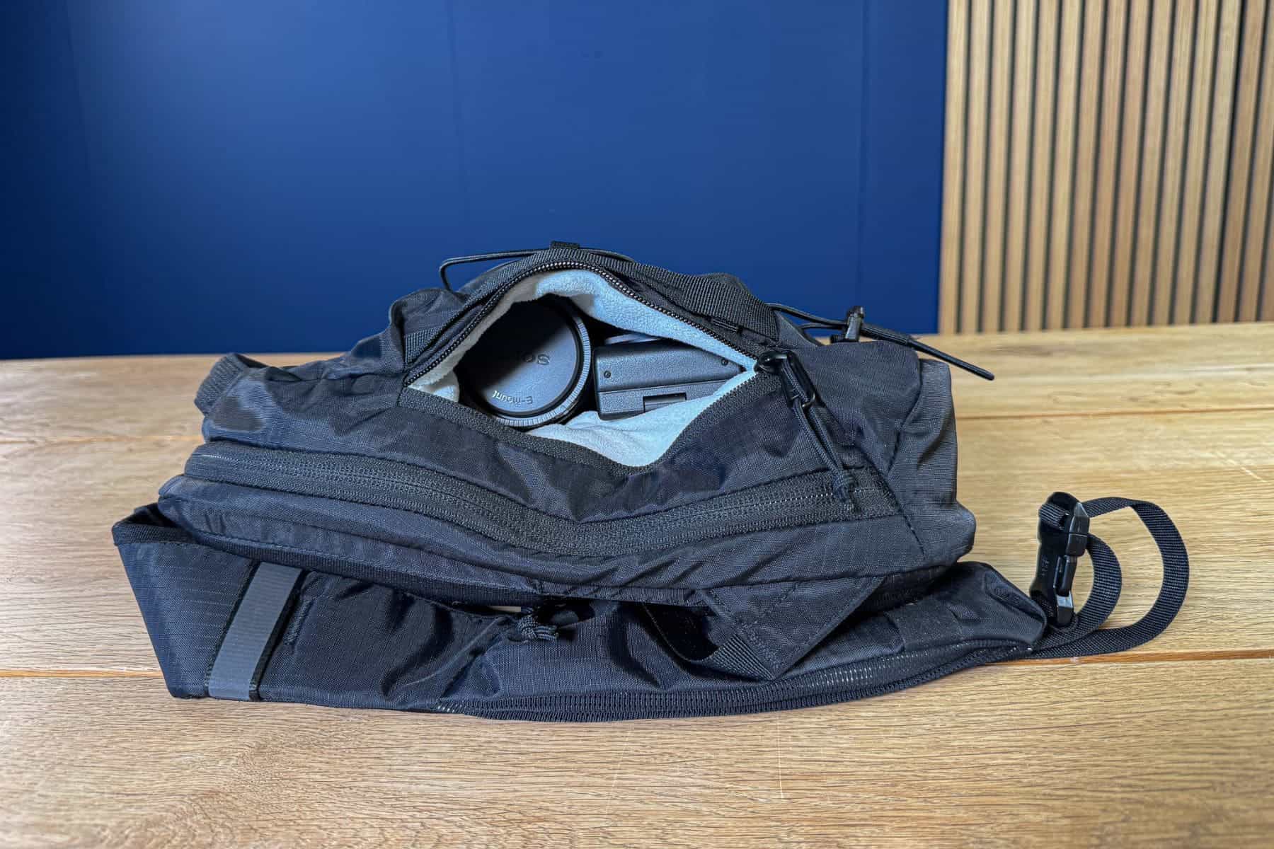 The North Face Borealis Sling Mirrorless