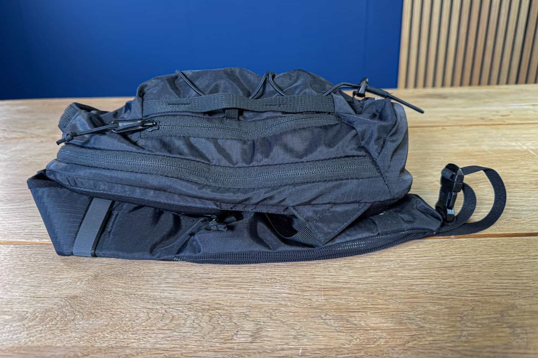 the-north-face-borealis-sling-pocket-bulges