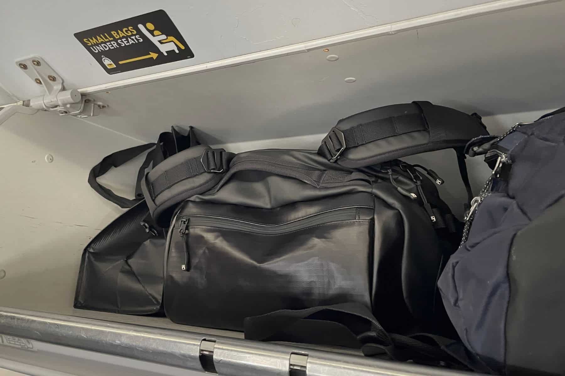 Stubble-and-co-kit-bag-carry-on-overhead-compartment