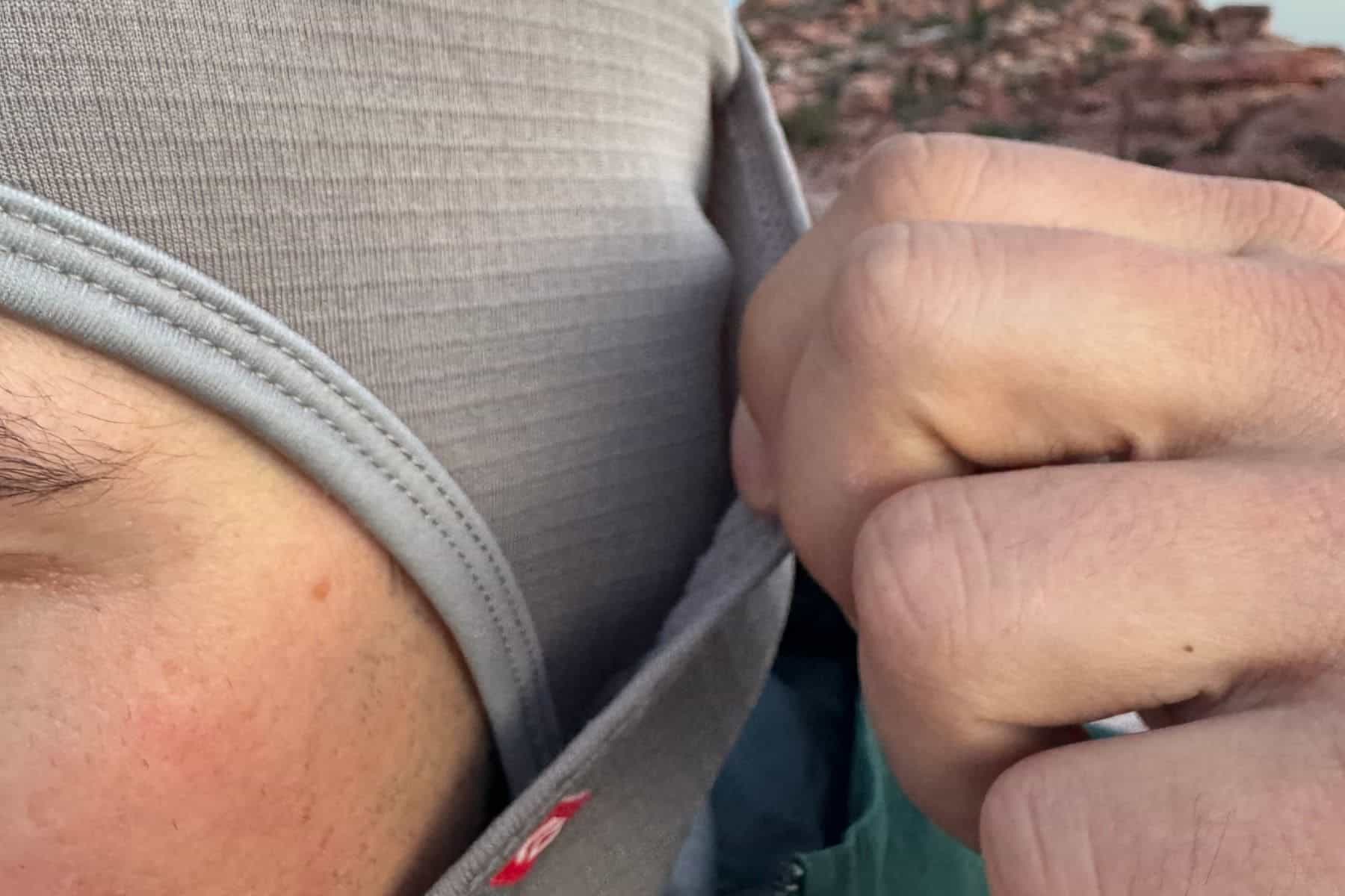 airhole-full-hinge-waffle-knit-material