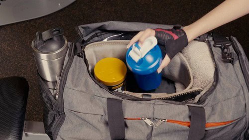 You can neatly organize your items inside the spacious Canway Sports Gym Bag
