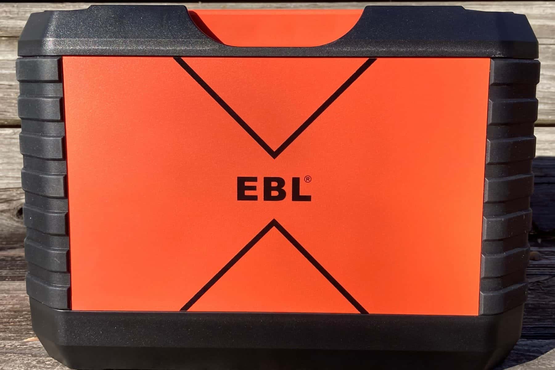 ebl-portable-power-station-voyager-1000-construction-and-design