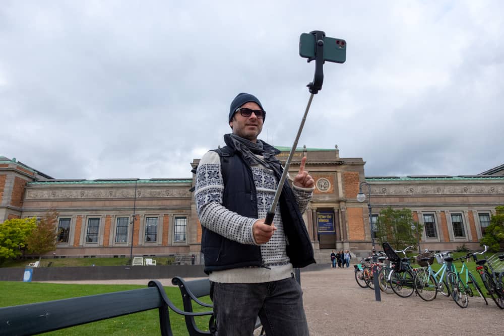 erligpowht-selfie-stick-testing.jpg