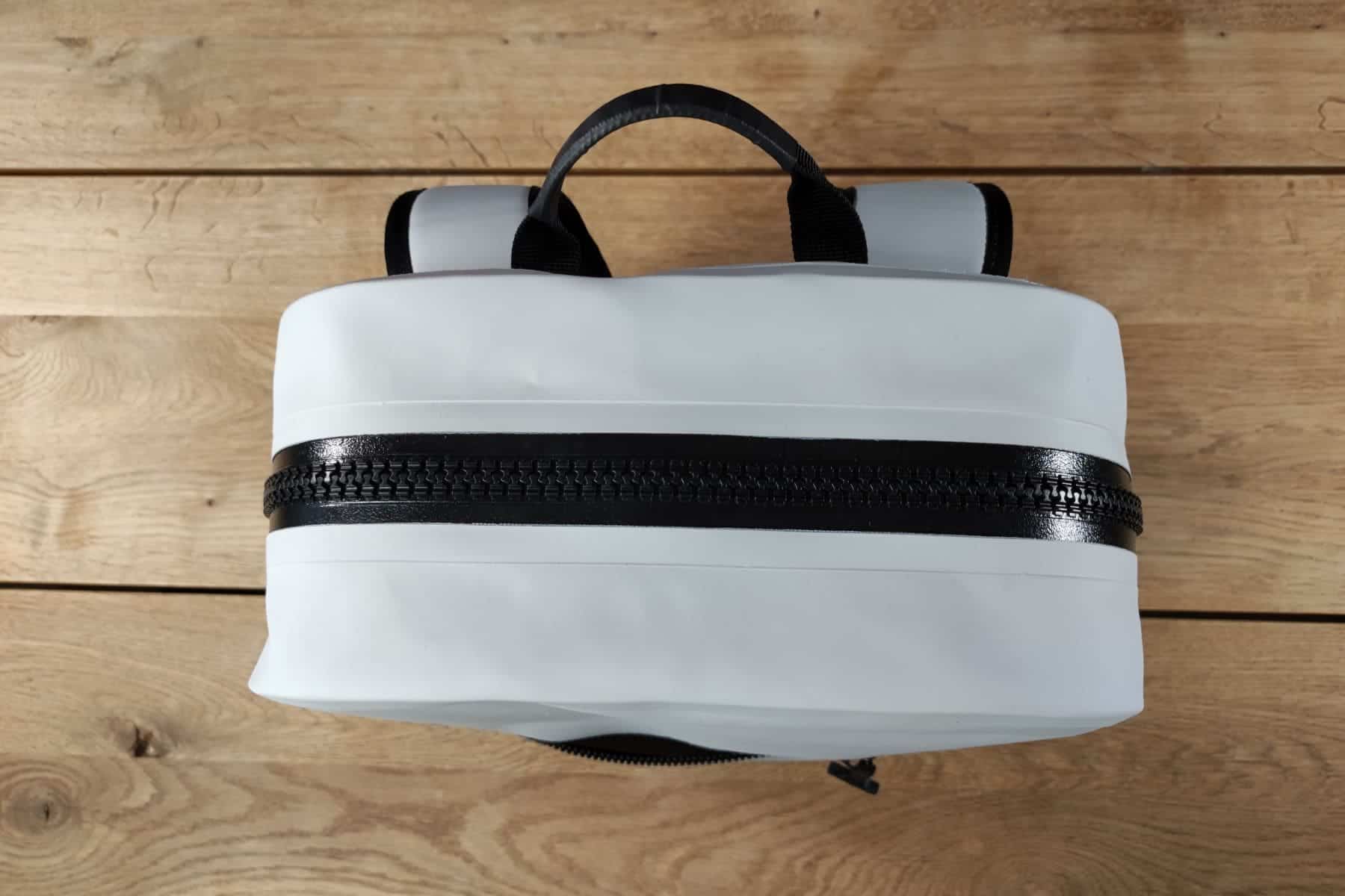 fogland-waterproof-backpack-15-25l-top