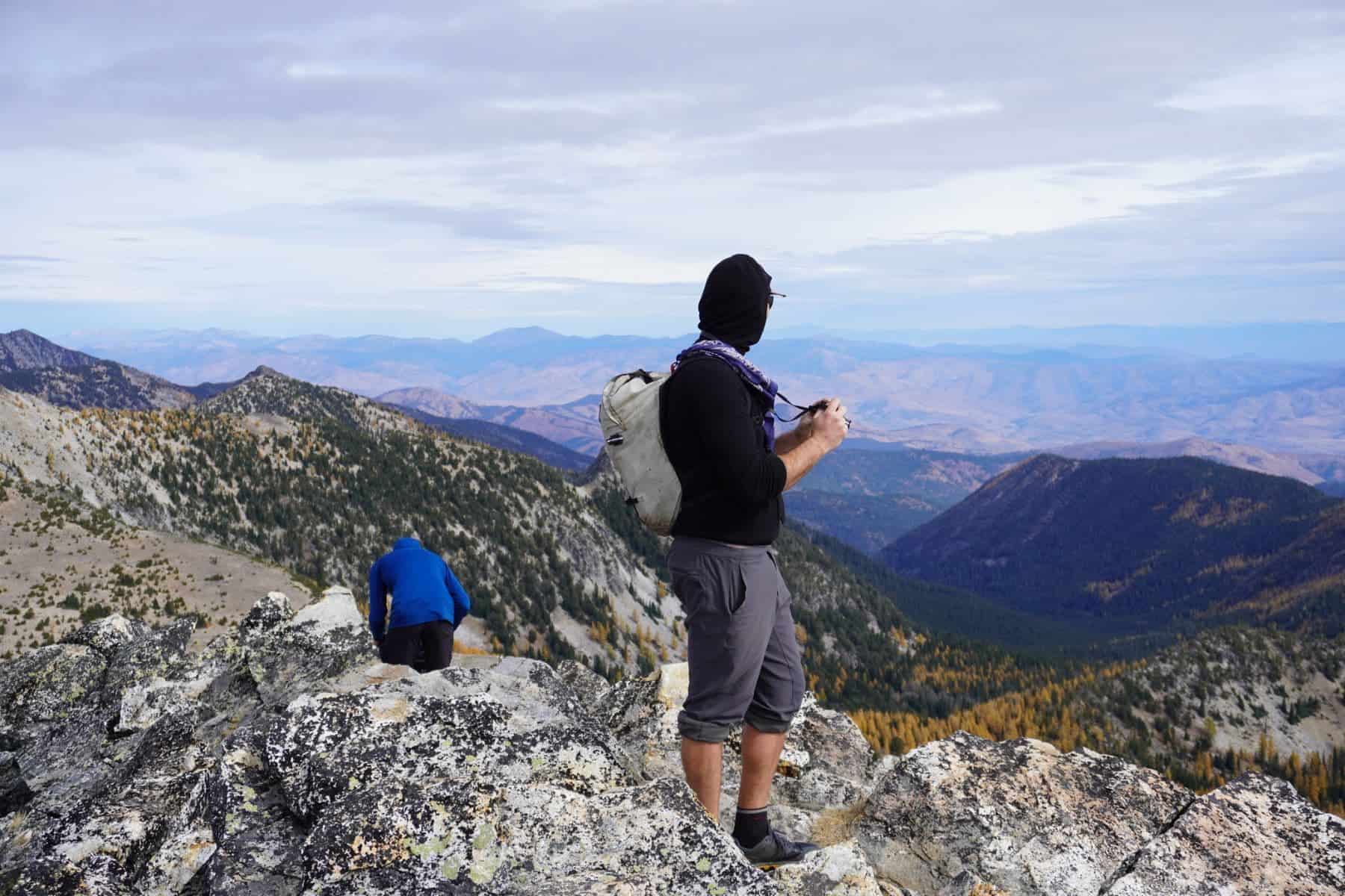 Hiking partners are for more than just taking cool candid photos of you. Sometimes. 