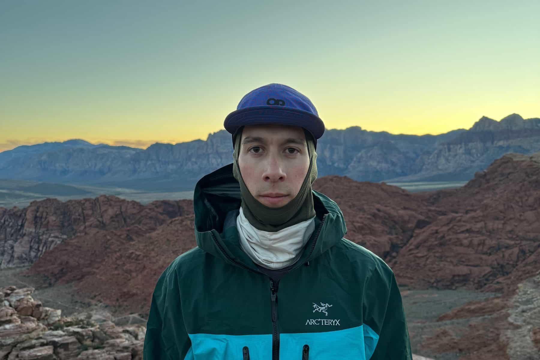 le-bent-double-up-midweight-balaclava-front-view