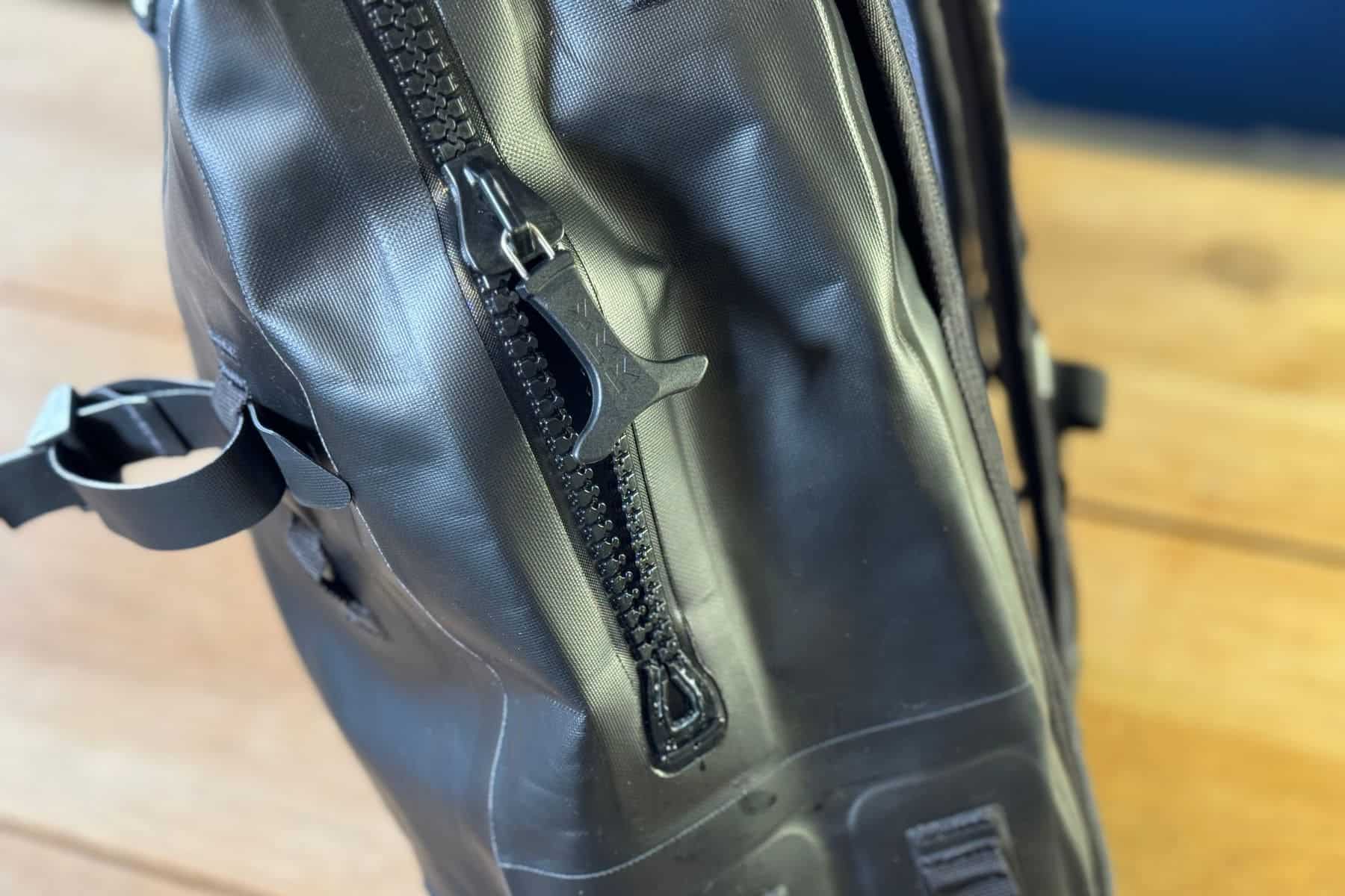 patagonia-guidewater-backpack-29l-zip