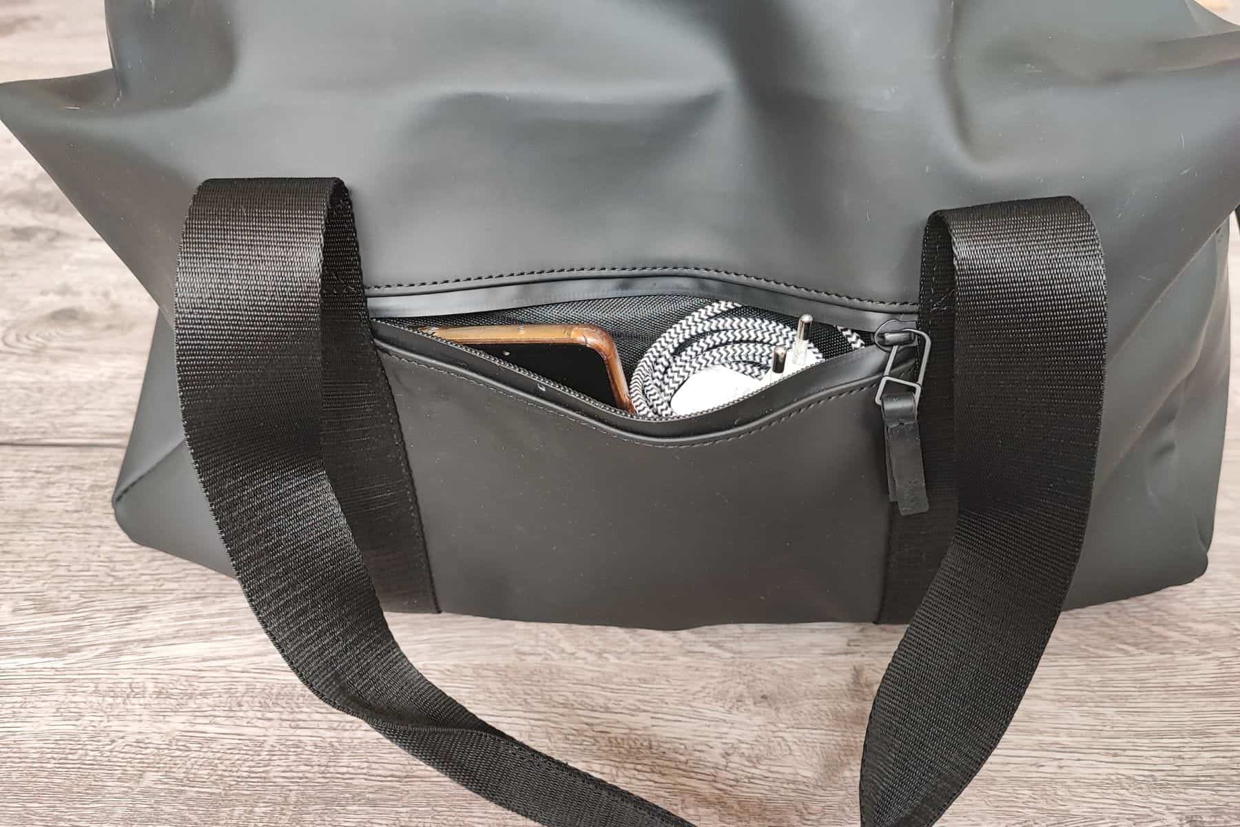 Rains Trail Gym Bag 27l Coated Zippers