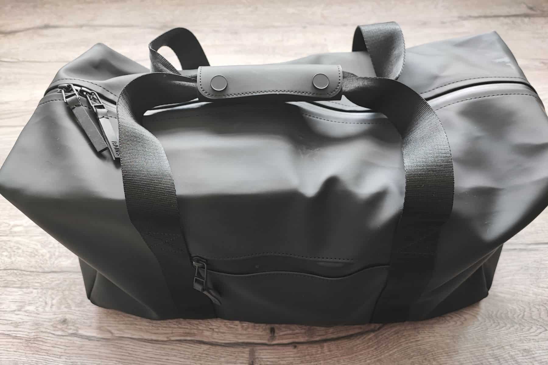 Rains Trail Gym Bag 27l Handle Wrap