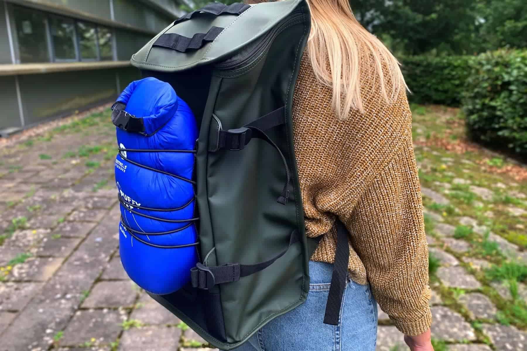 rains-trail-mountain-bag-sidestraps