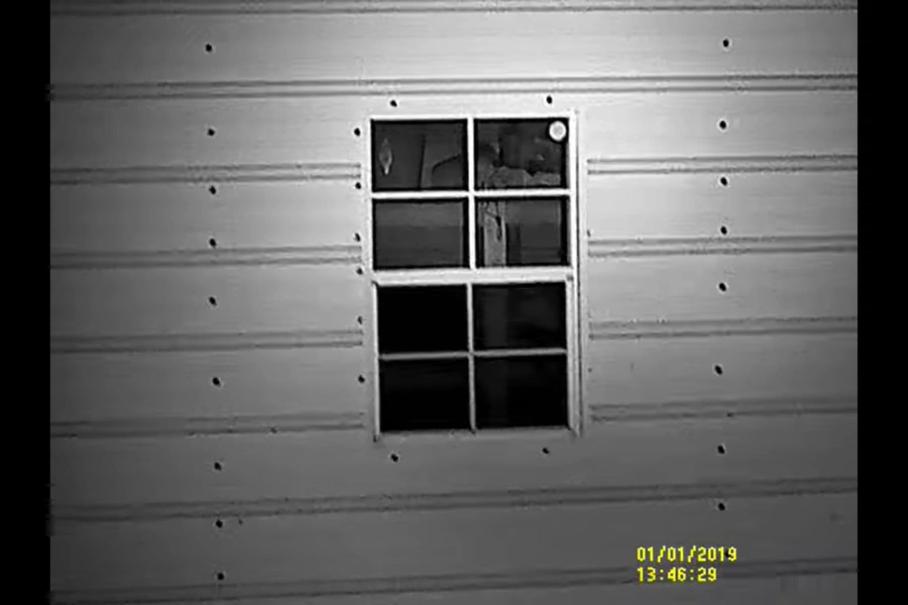 On pic: 90-105 ft., you can see through the glass.