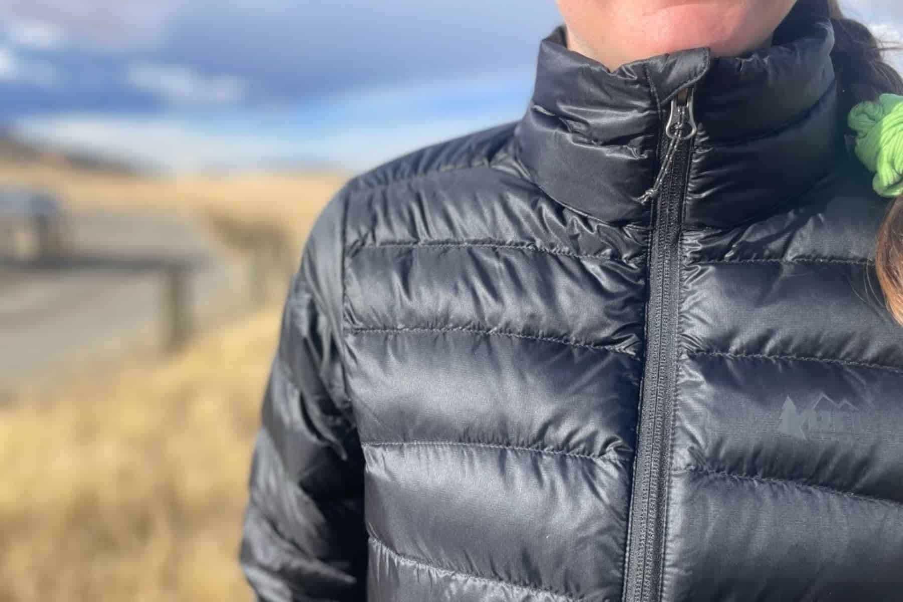 the-puffer-jacket-reveal-close