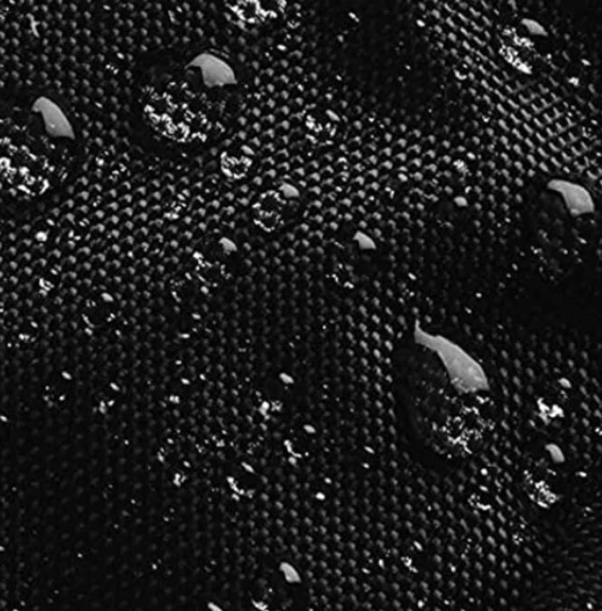 Storm technology provides high water resistance to your sports bag. 