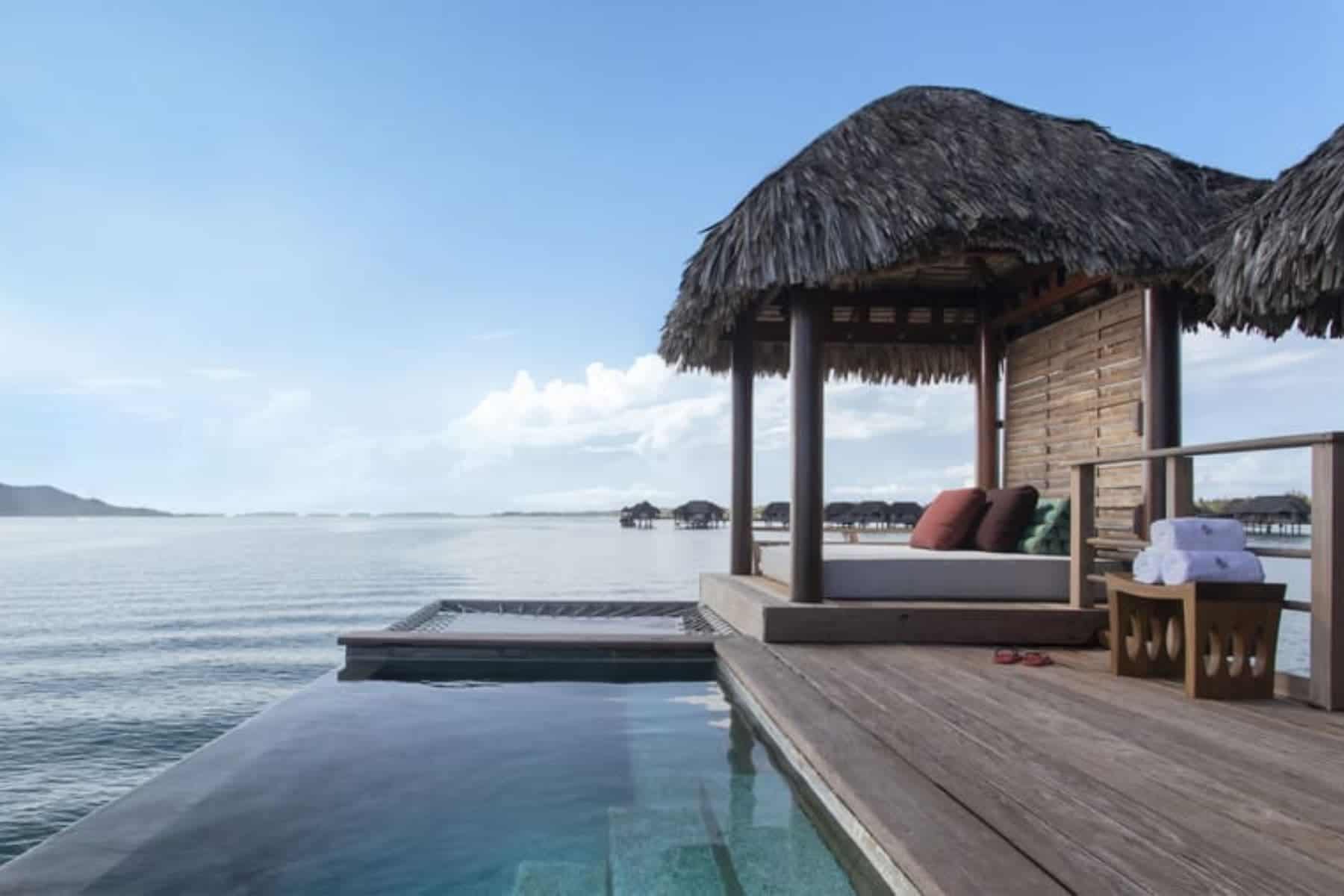 accommodation in four seasons