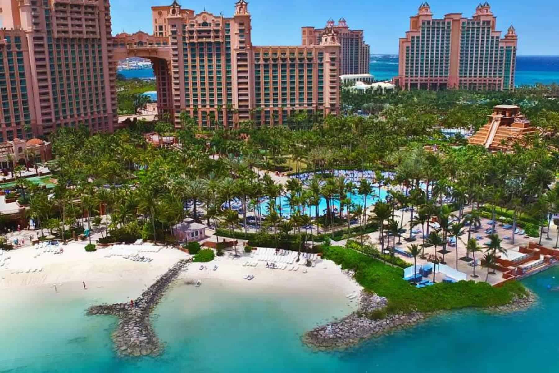 atlantis-paradise-island-bahamas-front
