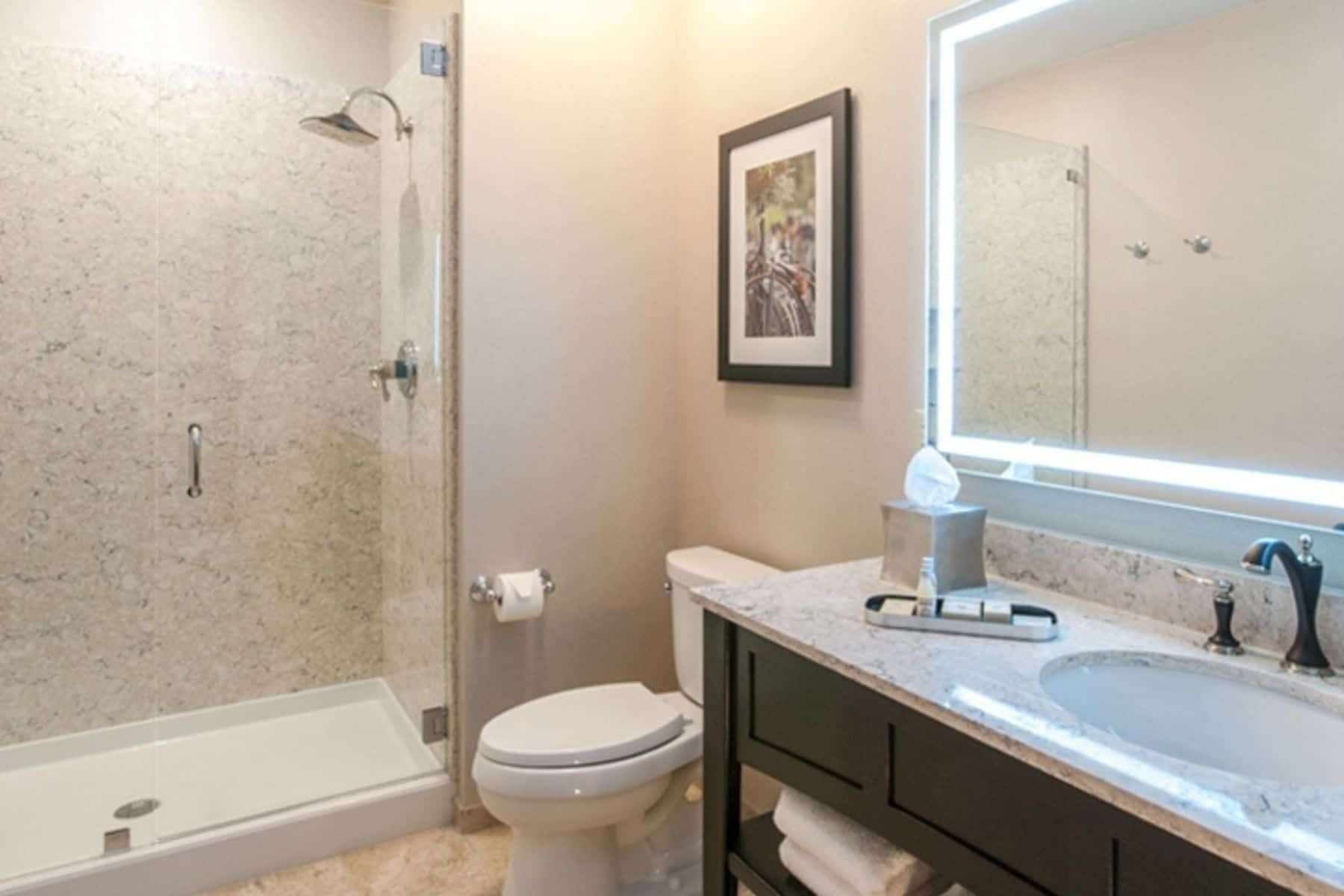 bicycle-street-inn-bathroom