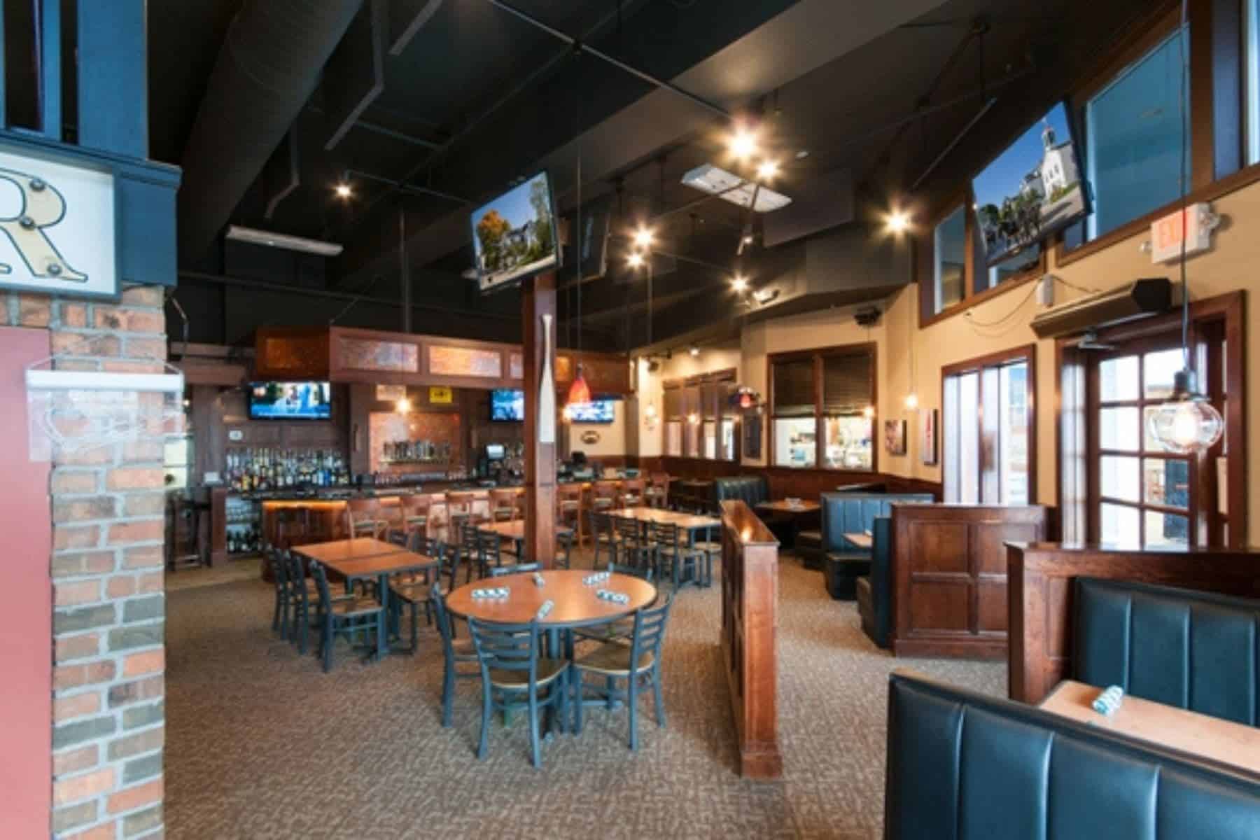 bicycle-street-inn-dining