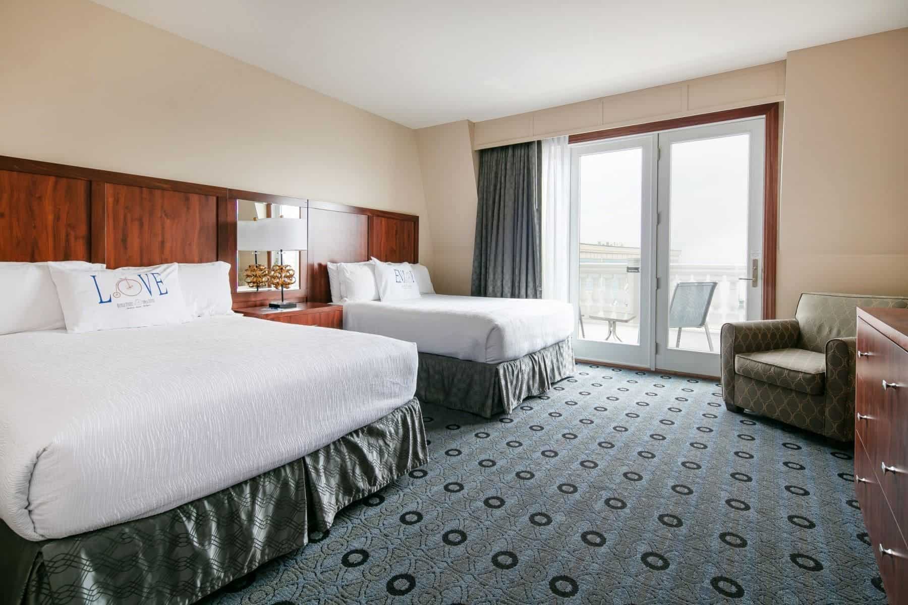 bicycle-street-inn-two-beds