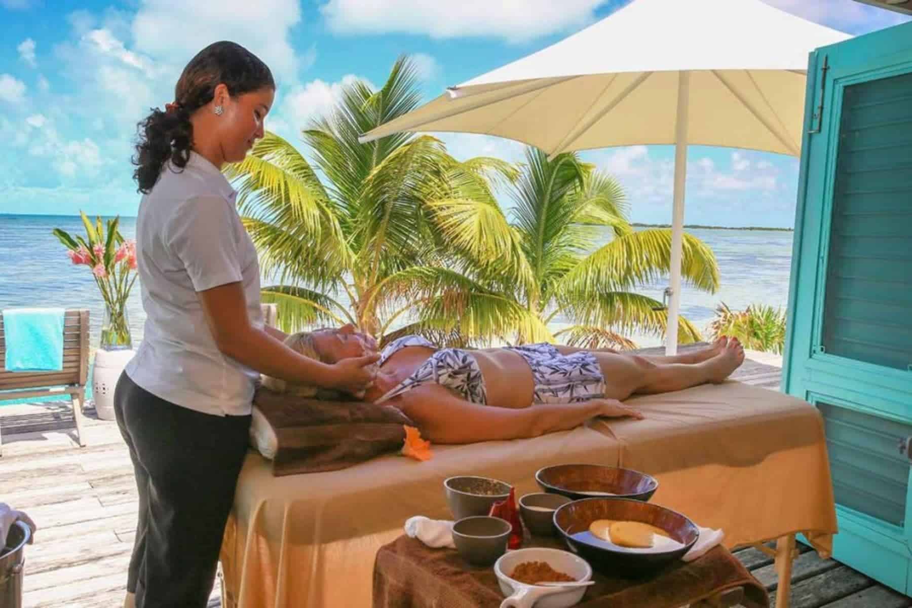 Cayo Espanto Massage