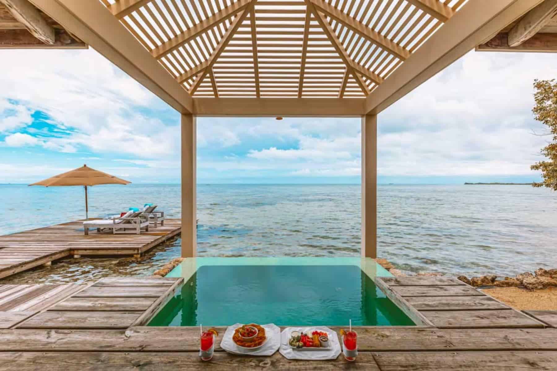 Cayo Espanto Veranda