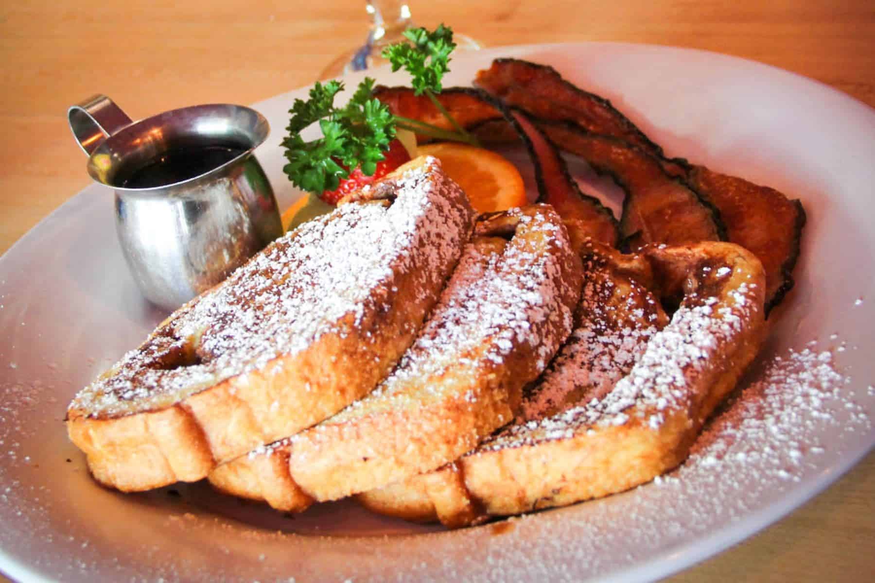 chippewa-hotel-waterfront-bfast