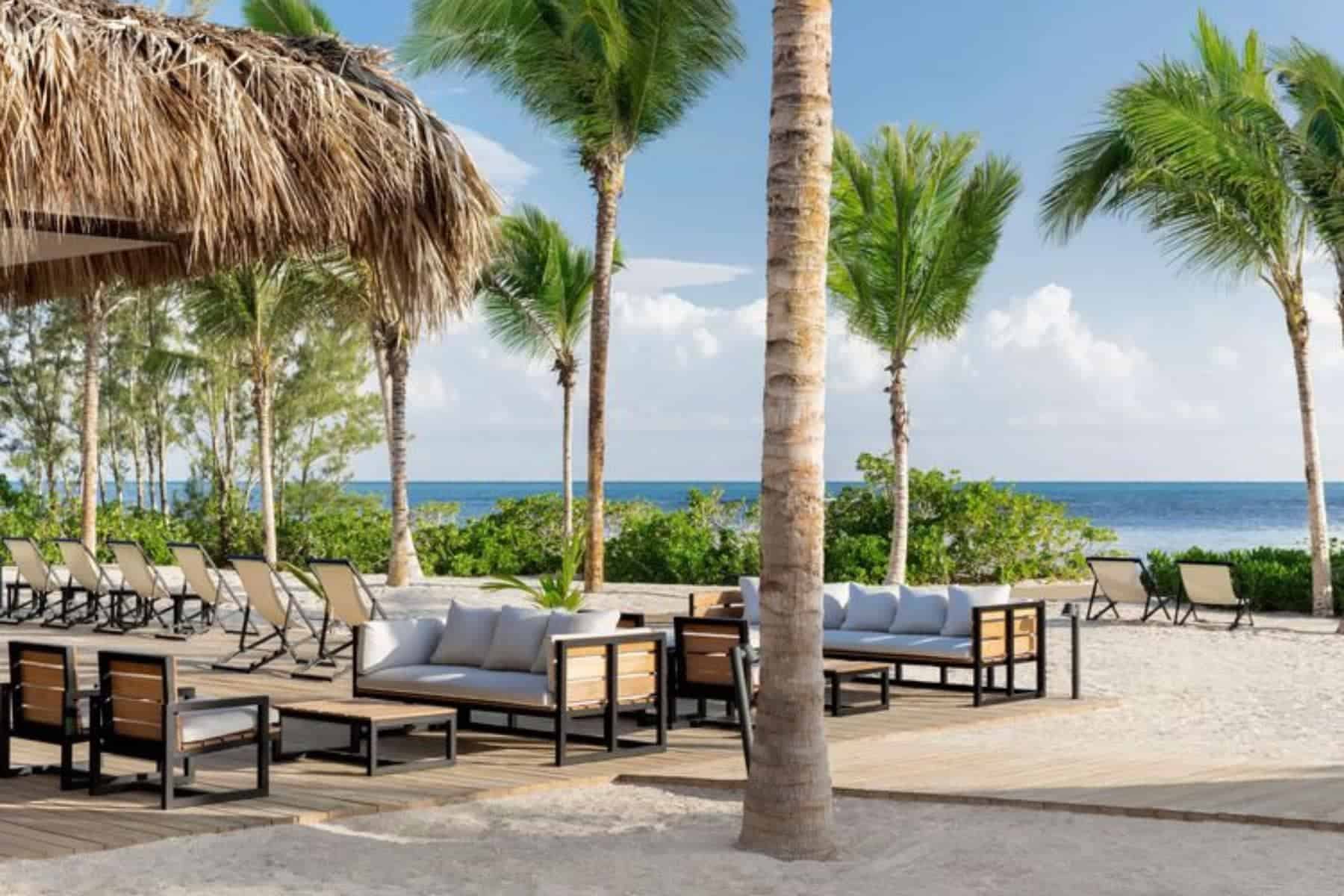 Cielo Bar At Excellence Oyster Bay