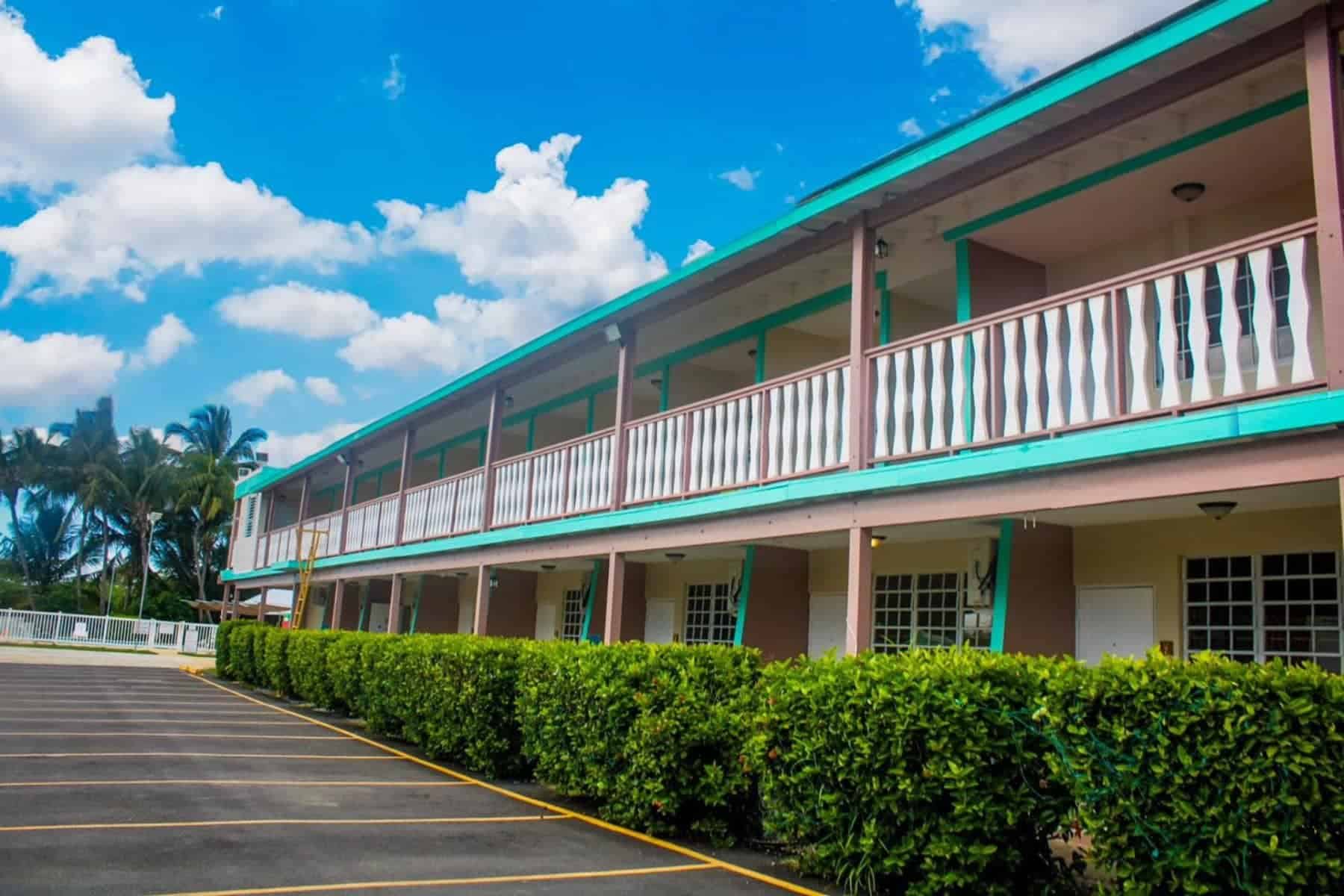 combate-beach-resort-featured