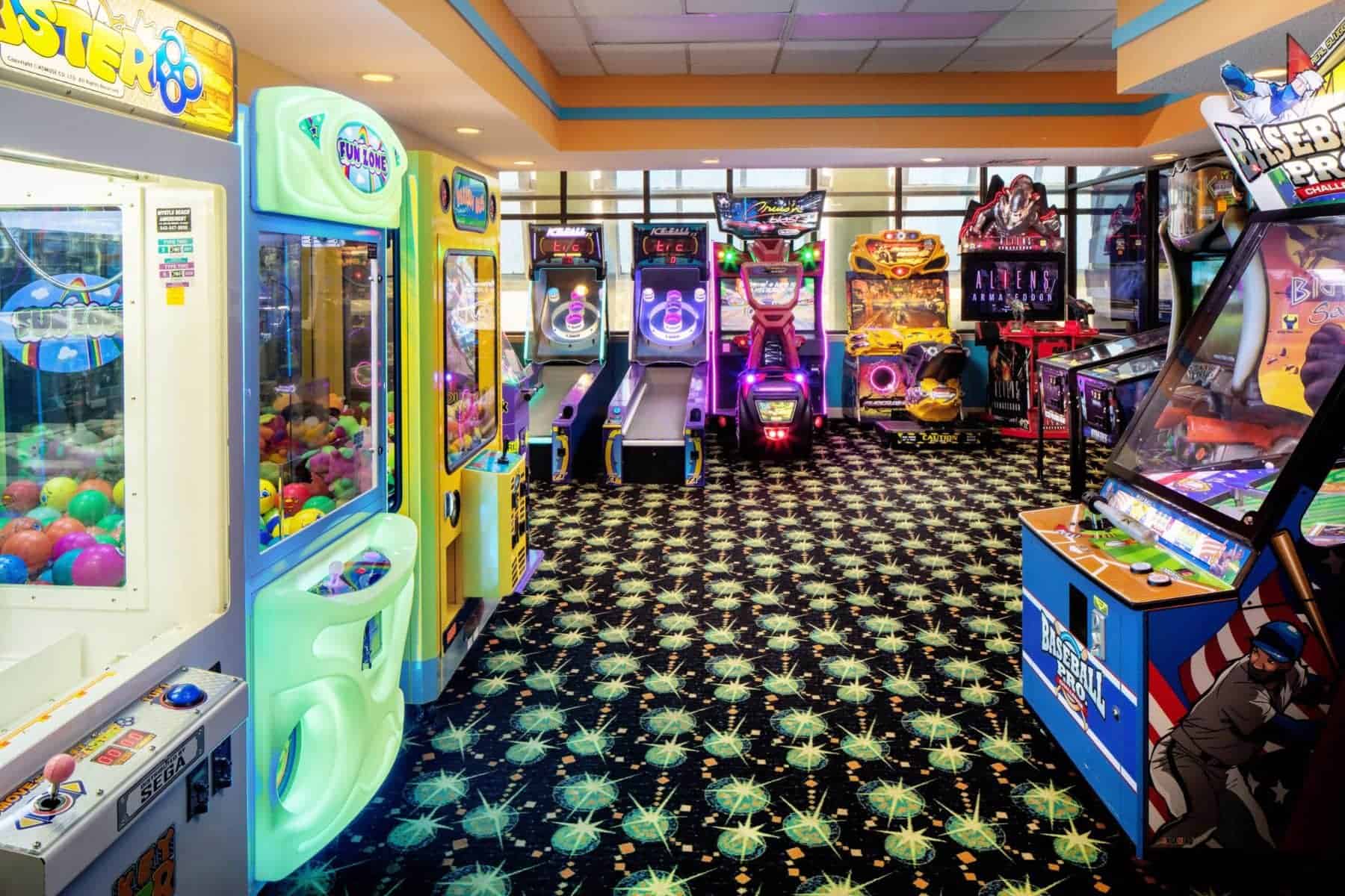 coral-beach-resort-and-suites-arcades