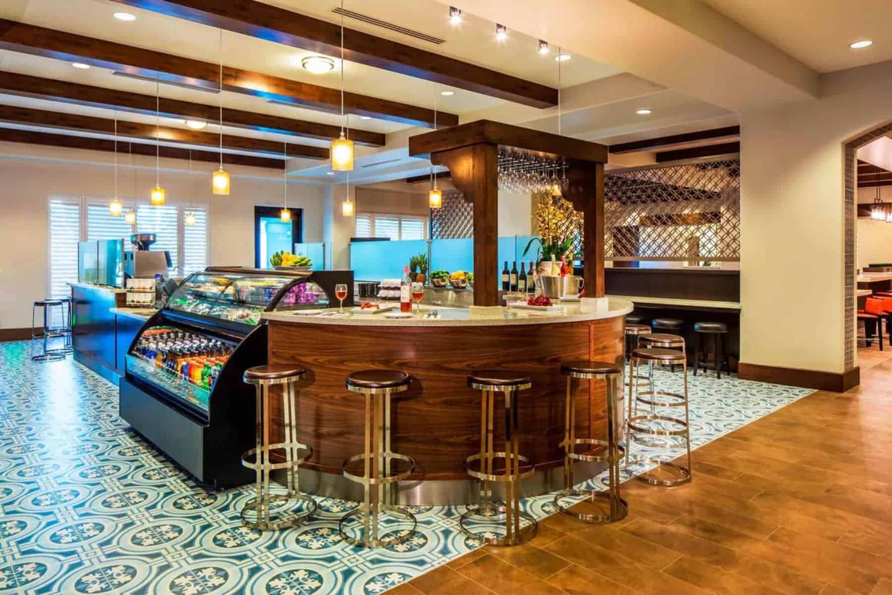 Courtyard By Marriott Anaheim Bar