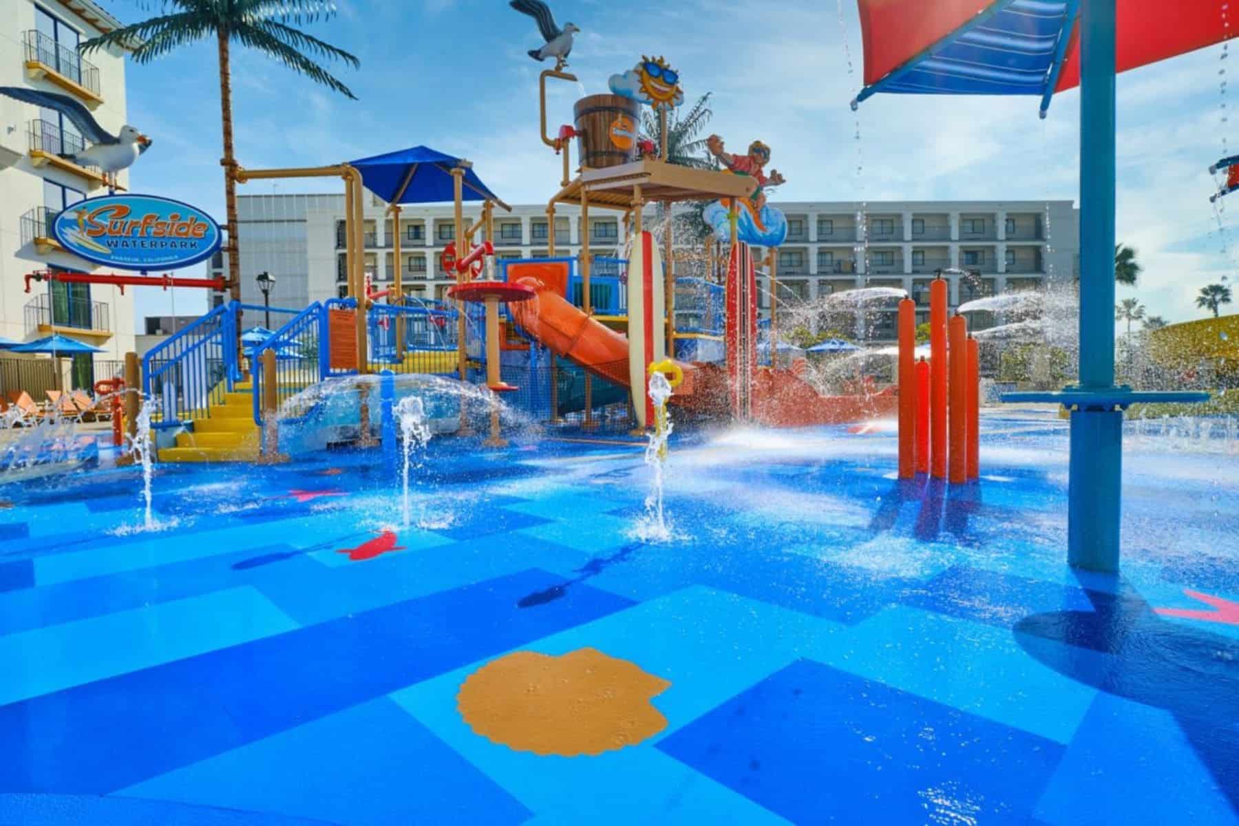 Courtyard By Marriott Anaheim Water Park