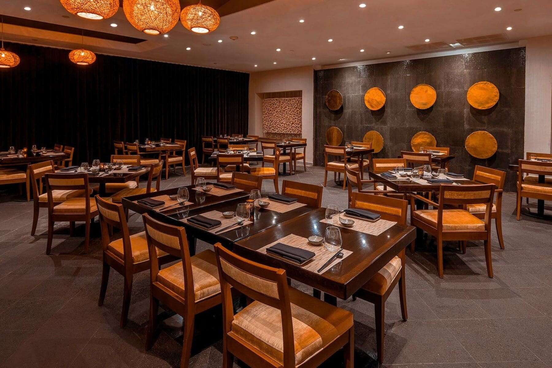 cozumel-palace-table