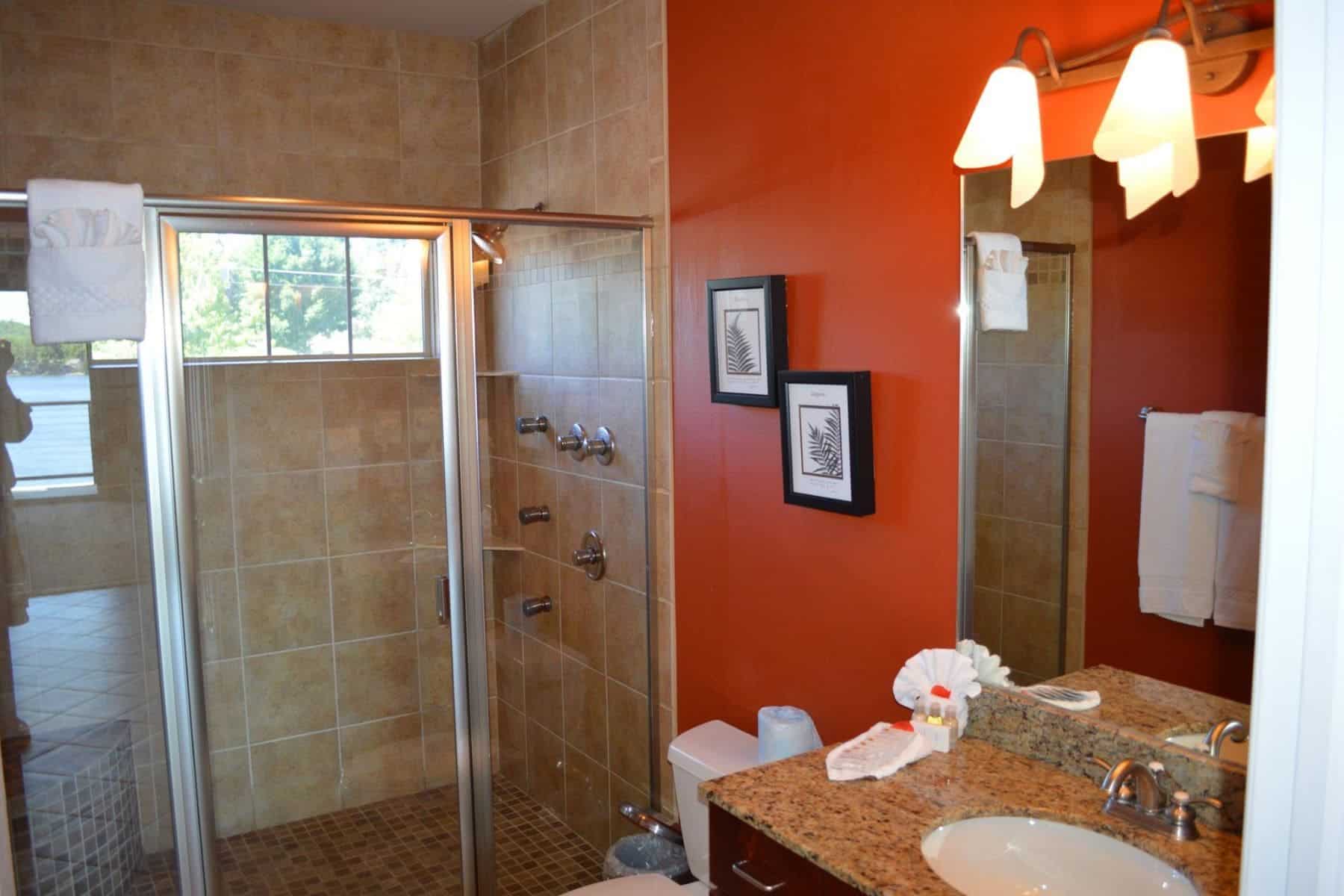 delton-grand-resort-bath