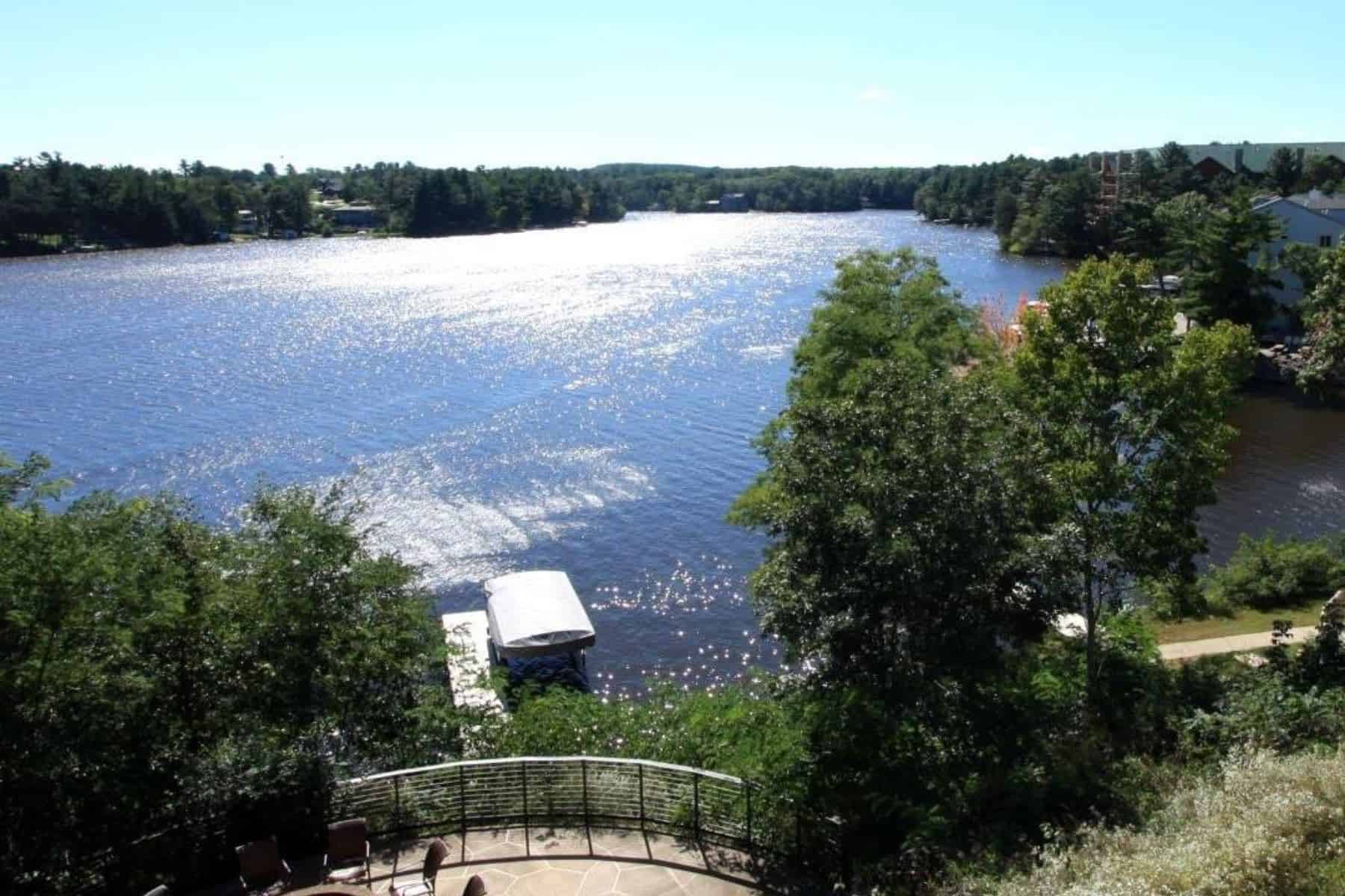 delton-grand-resort-outdoor