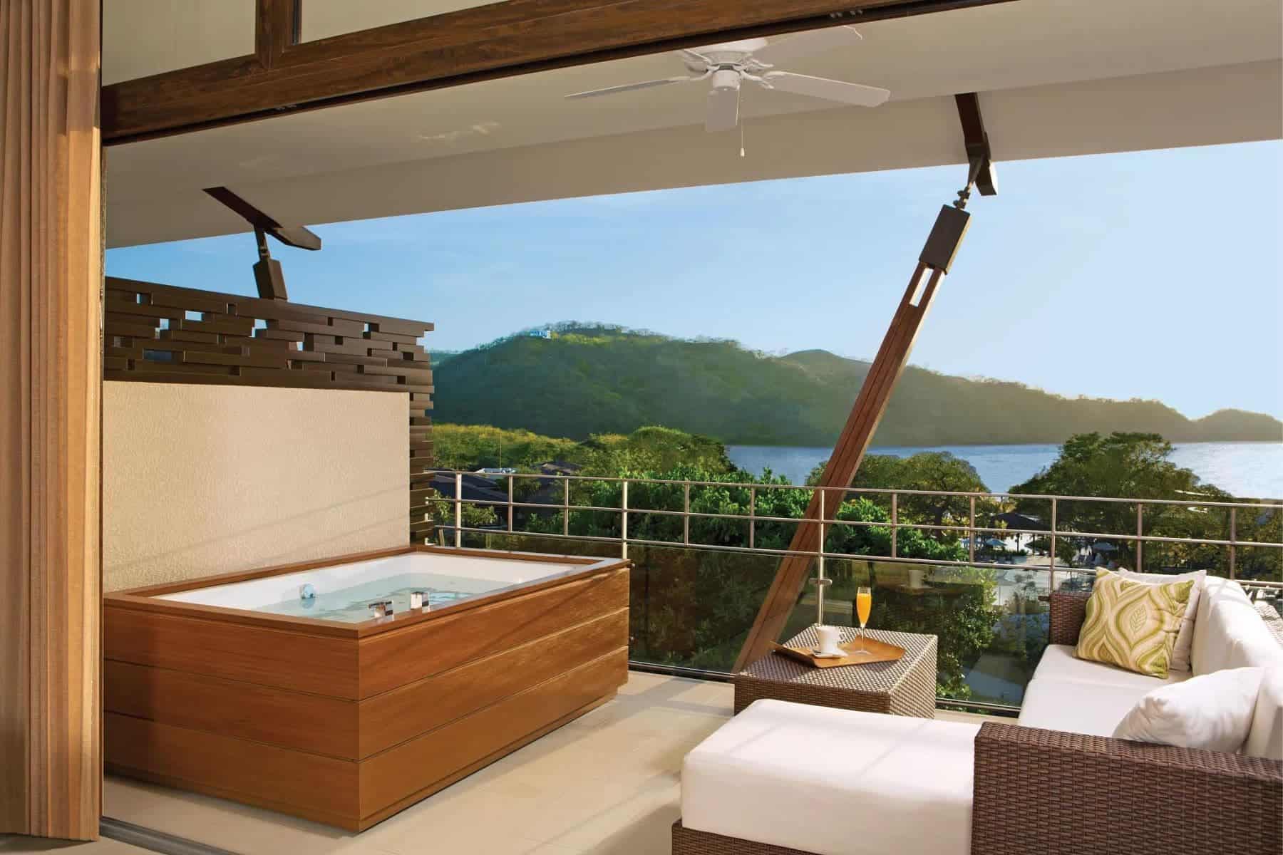 dreams-las-mareas-resort-and-spa-bathroom-view