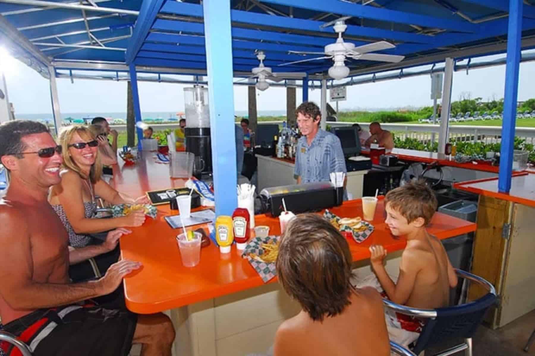 dunes-village-resort-eating